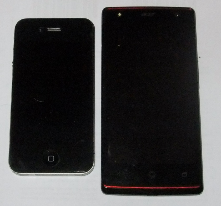 Acer Liquid E3 vs iPhone 4