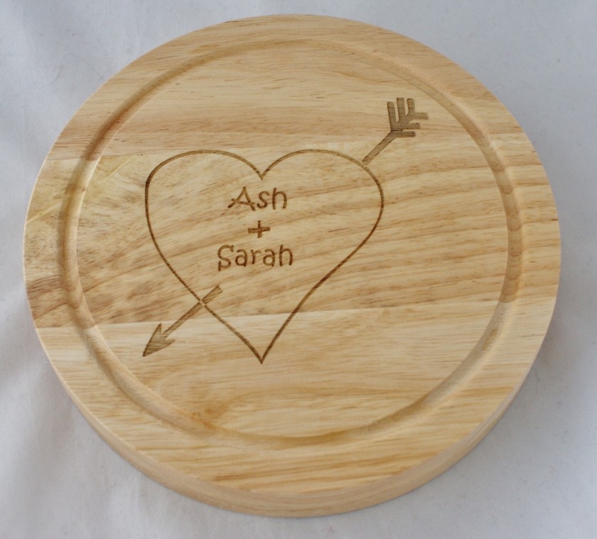 Personalised Wooden Round Cheeseboard Set