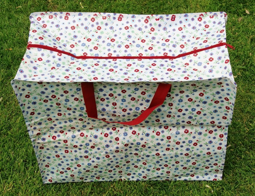 Floral Storage Bag from Qwerkity