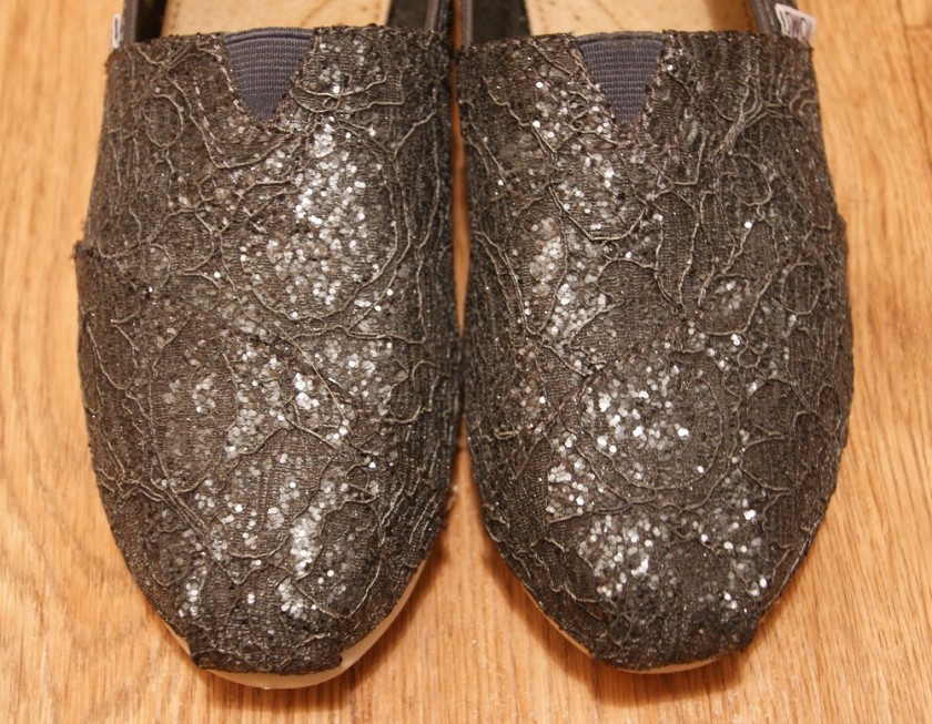 TOMS Classic