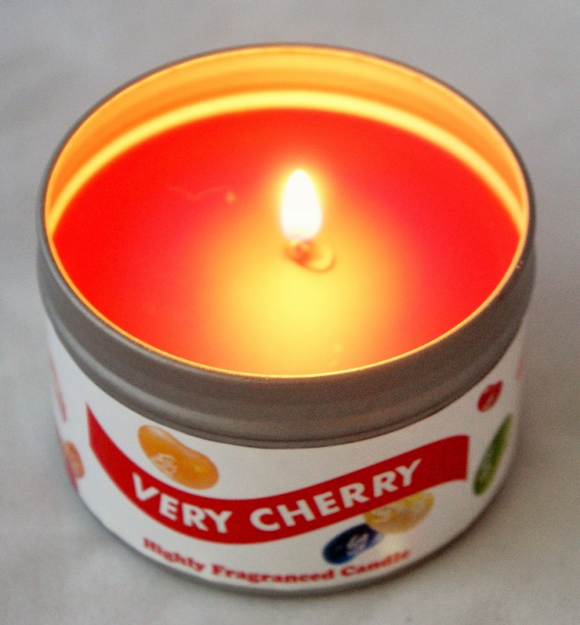 Jelly Belly Fragranced Candle Tin - Very Cherry