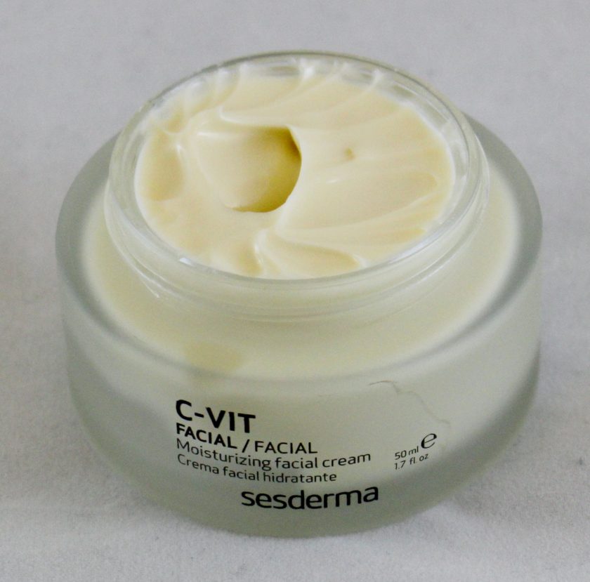 sesderma c-vit moisturizing facial cream