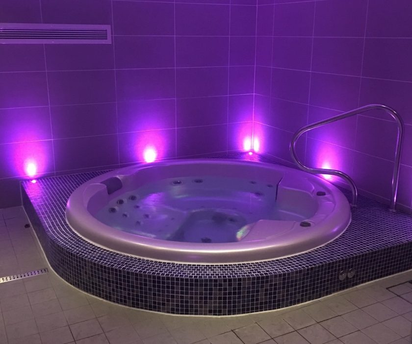 Bank House Hotel & Spa Worcester Spa Jacuzzi