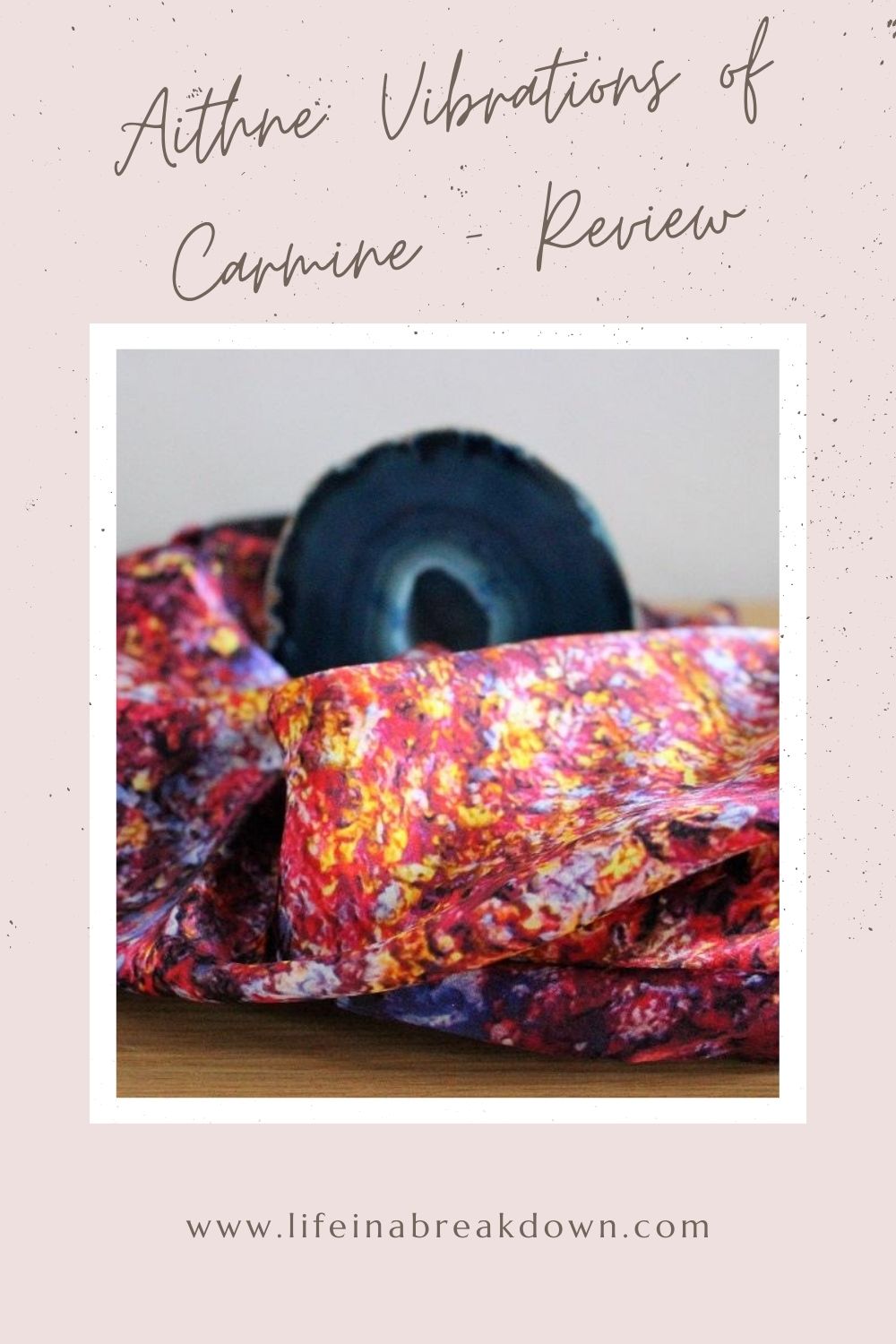 Are you looking for a unique accessory that you won't see everyone else wearing? Then check out the beautiful Aithne: Vibrations of Carmine. #scarf #accessories #accessory #art