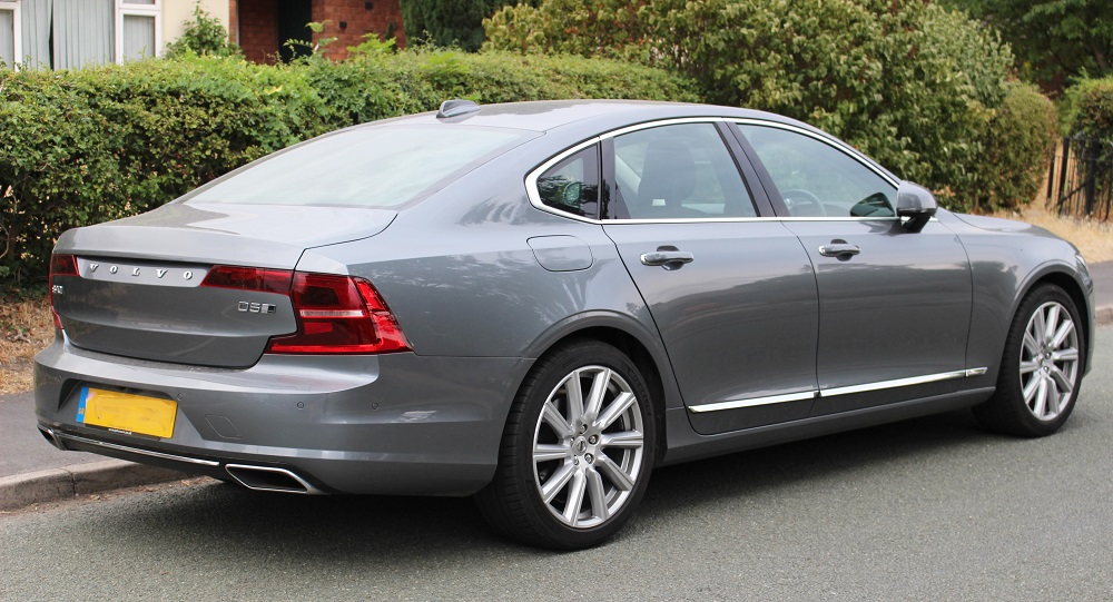 Volvo S90