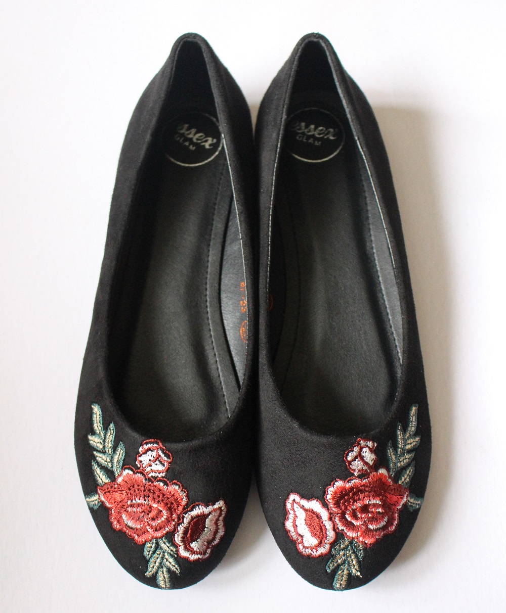 Georgio Black Faux Suede Embroidered Pumps from XYLONDON