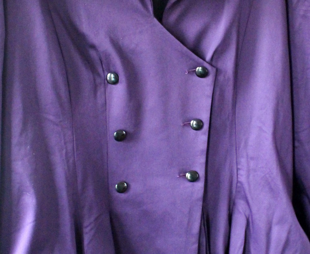 Chic Star Plus Size Purple Jacket Close up of buttons