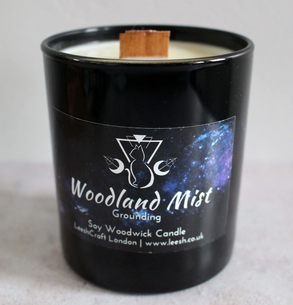 LeeshCraft London Candles Woodland Mist Rituals Collection Picture of the candle standing up.