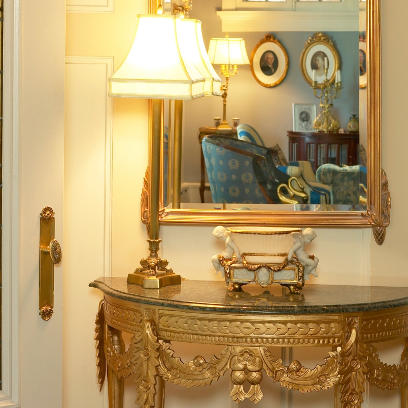 picture of antique looking home decor