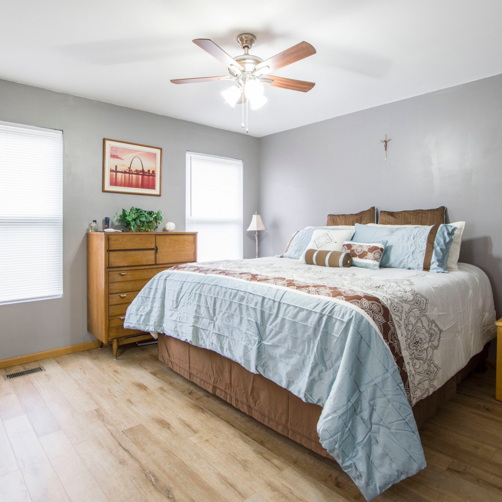 view of a bedroom