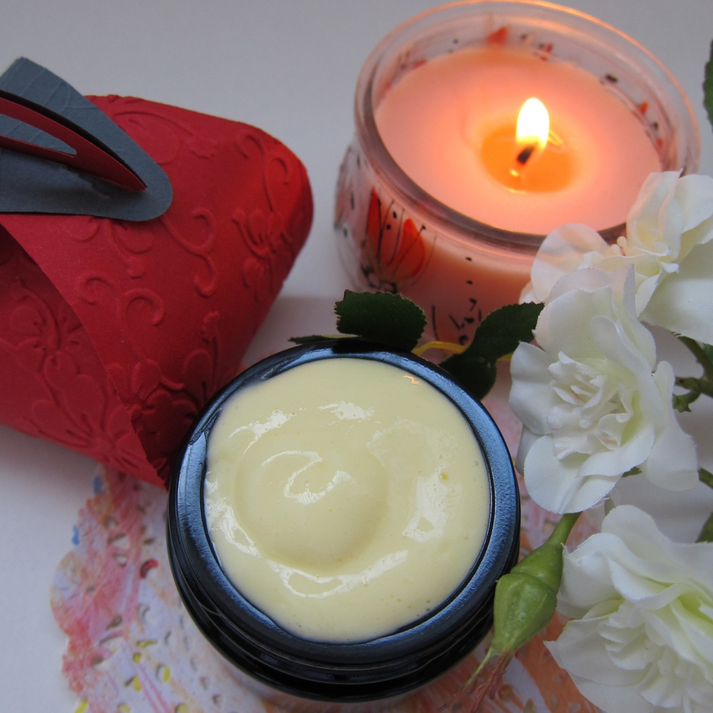 candle and lotion
