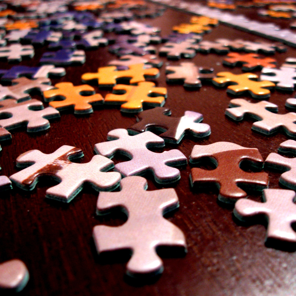 jigsaw puzzle pieces