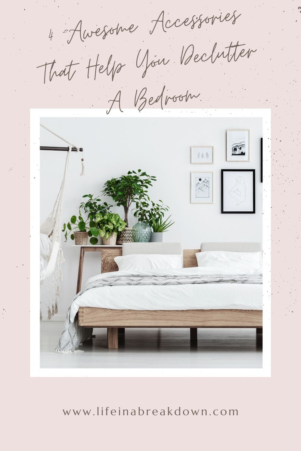 Is your bedroom feeling a little cluttered? Then check out these ideas to help make your room feel more of a peaceful clutter-free area. #bedroom #home #storageideas