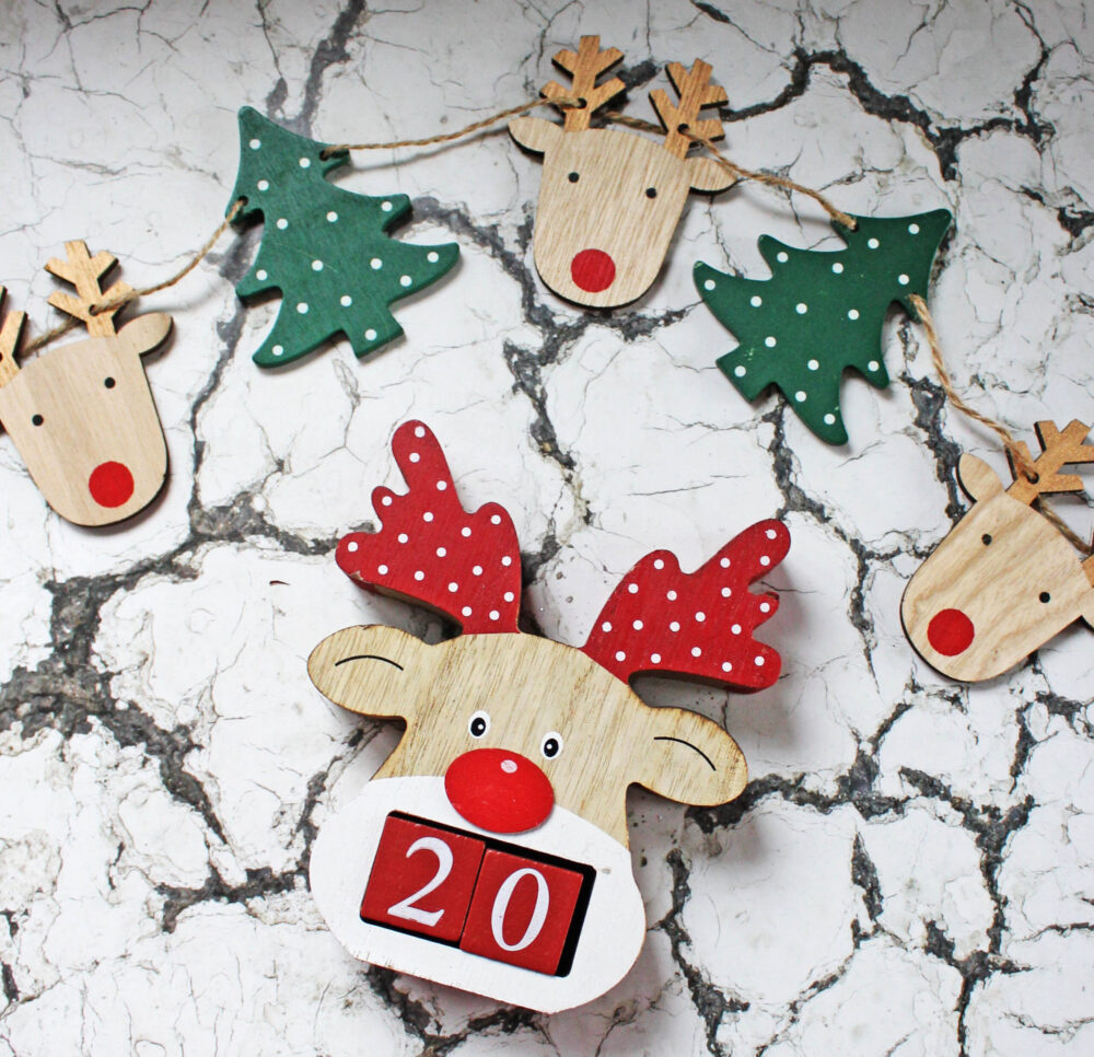 Reindeer Christmas Countdown and Banner