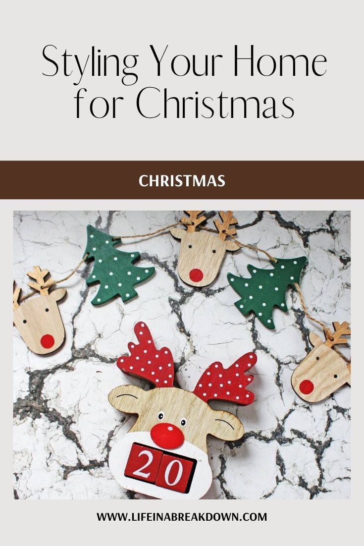 Are you looking for some ideas to style for Christmas, be you staying at home or heading away then this is the post for you. #Christmas #ChristmasDecor #ChristmasHints #Xmas