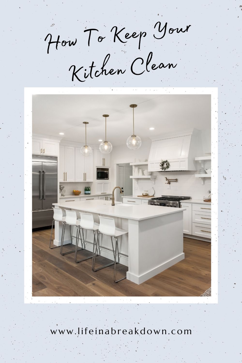 Are you looking for some simple ways to keep your kitchen clean and looking its best then here are some hints and tips for you.