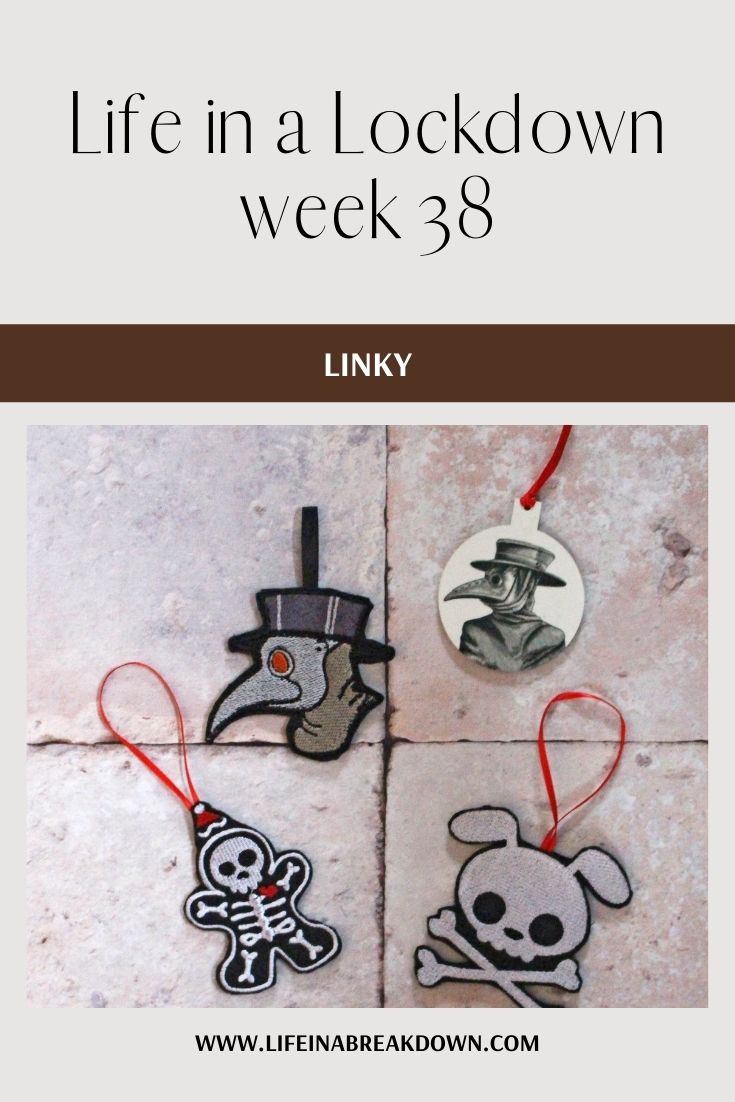 It's the week of Christmas and things have got worse, many people are on lockdown find out more in this weeks post. #linky #linkup