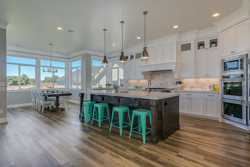 Image of a kitchen dinning area