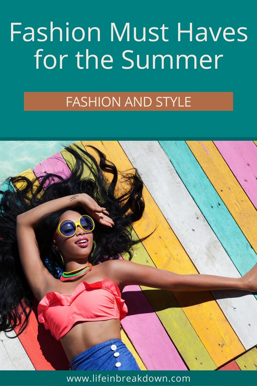 Are you looking to wear some new summer trends this year? Then check out some of the fashion must haves for this summer.