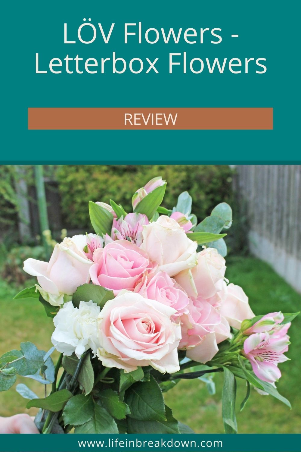 Are you looking to send some beautiful post box friendly flowers? Then check out this review of LÖV Flowers who deliver across the UK.