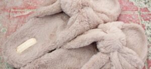 Vegan Faux Fur Crossover Slipper from Bedroom Athletics Header