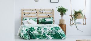 simple cosy small bedroom