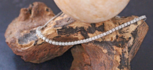 carat london lexi bracelet header