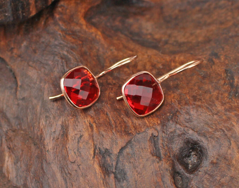 Lily Blanche Garnet Earrings