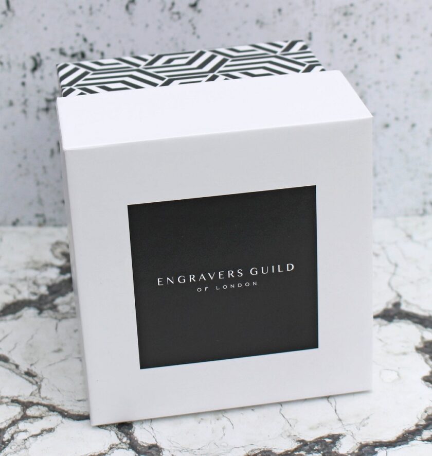 Engravers Guild Personalised Bubble Base Whisky Glass Tumbler Packaging