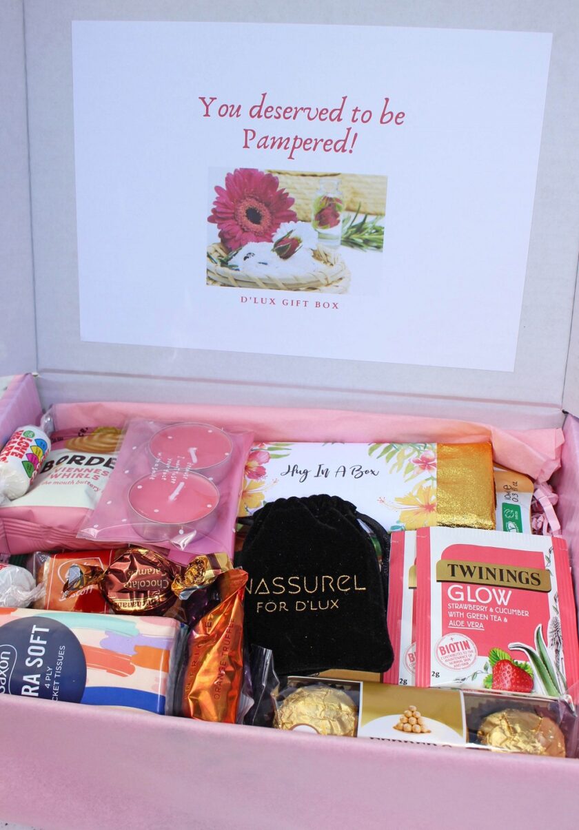 D'lux Hug in a Box
