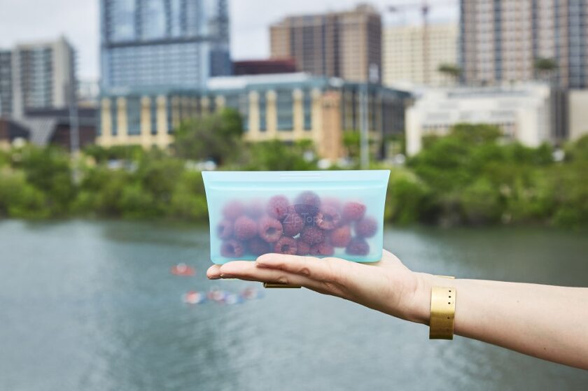 ZIP TOP £11.99 Reusable Silicone Snack Bag - Teal_6 www.alittlefind.com
