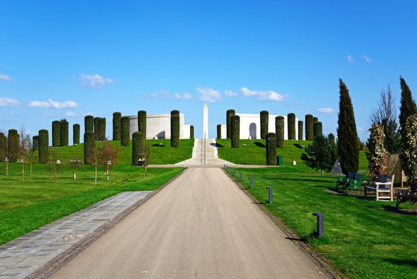 Road and steps leading to the front of the Armed Forces Memorial, National Memorial Arboretum, Alrewas, Staffordshire, England, UK, Western Europe. Image licensed via Deposit Photos