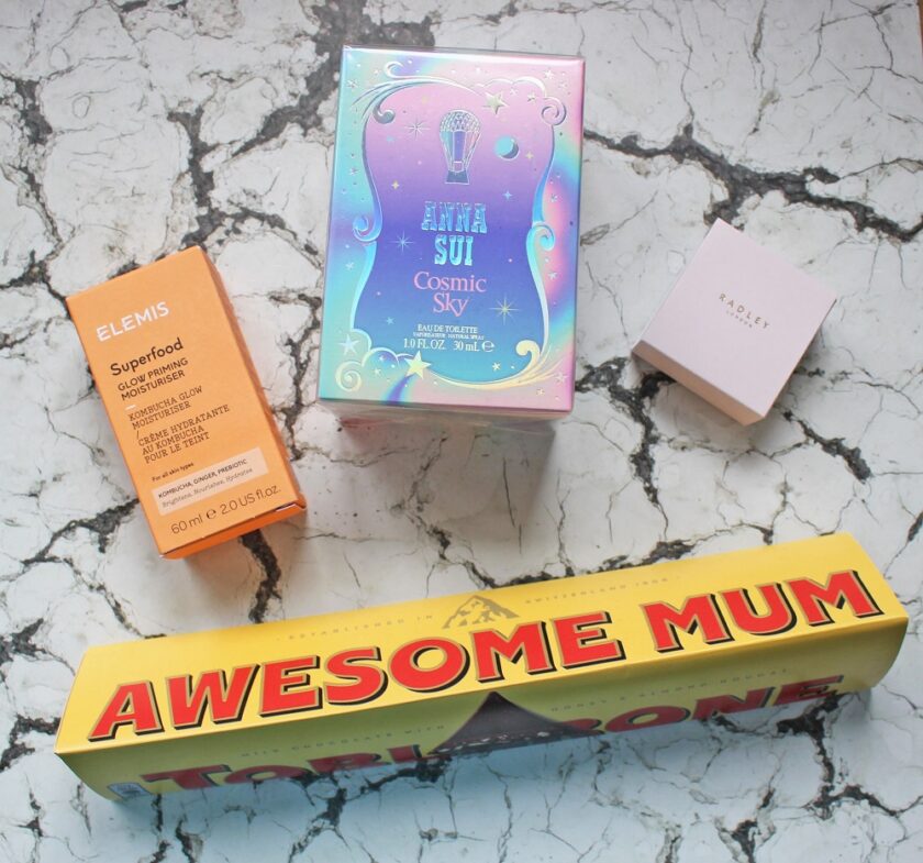 Earrings, Skincare, Perfume and Chocolate from Very