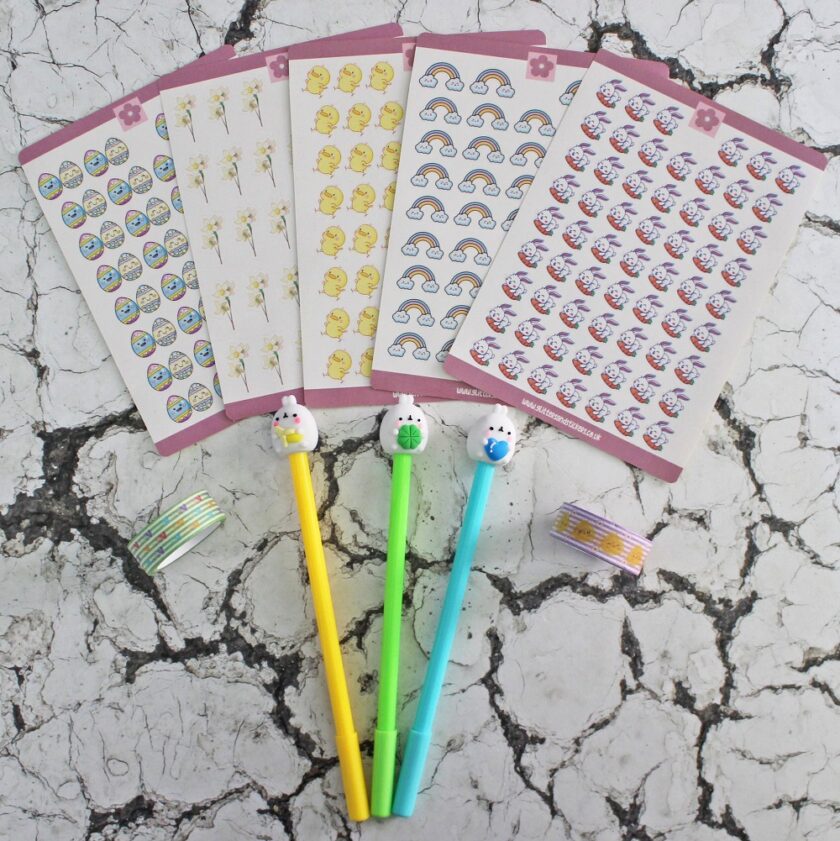 Glitters and Stickers Monthly Journal Subscription Box March 2023 (2)