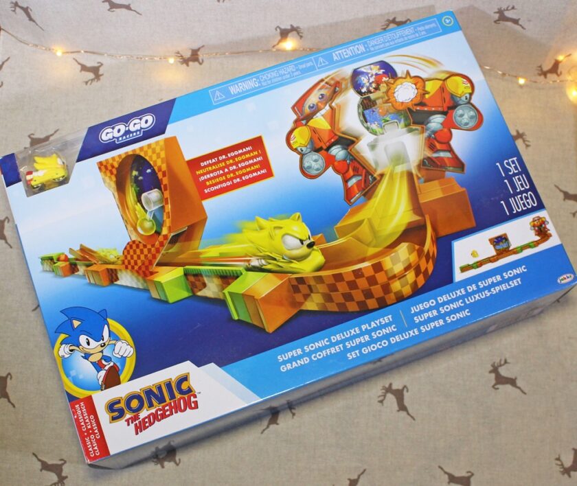 Super Sonic Deluxe Playset from Go-Go Racers