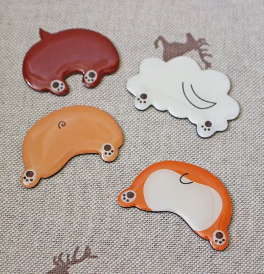 dog butt magnets from Pearhead