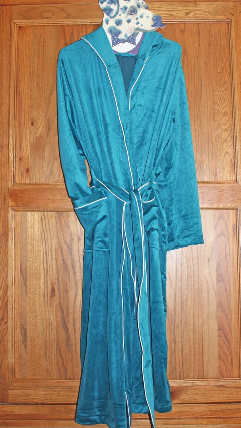 Simply Be Pretty Secrets Velour Ribbed Maxi Gown