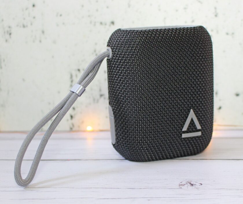 MUVO Flex Waterproof Bluetooth Speaker with Auracast